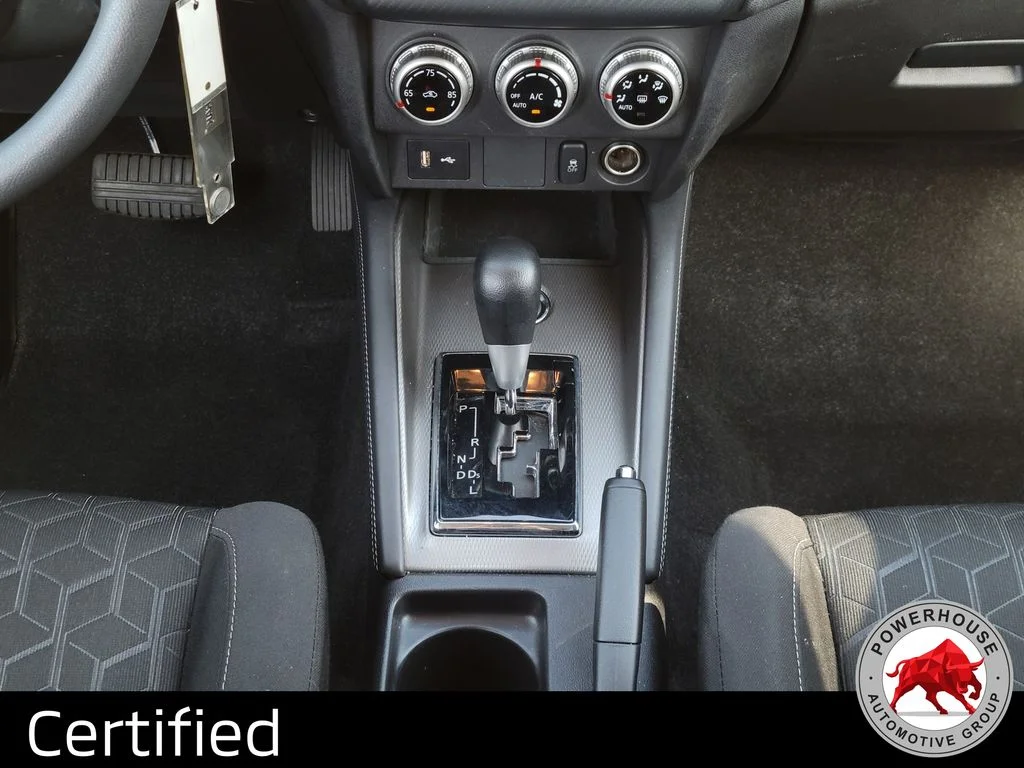 Used 2025 Silver Mitsubishi  image 22