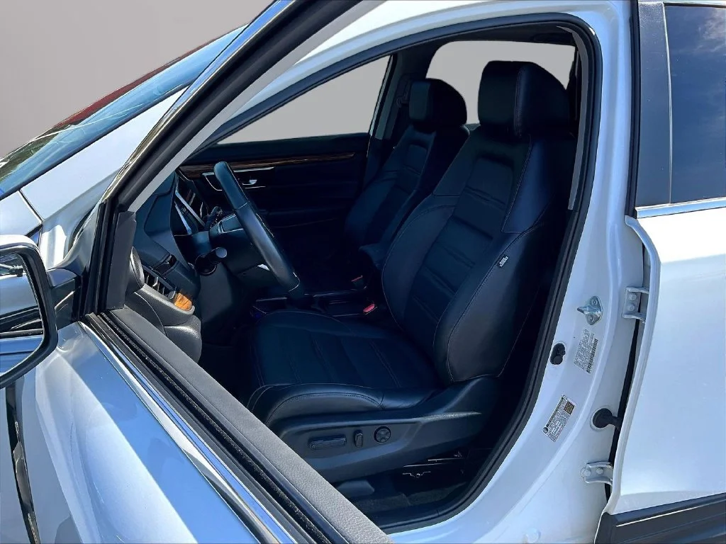 Used 2022 White Honda EX-L image 25