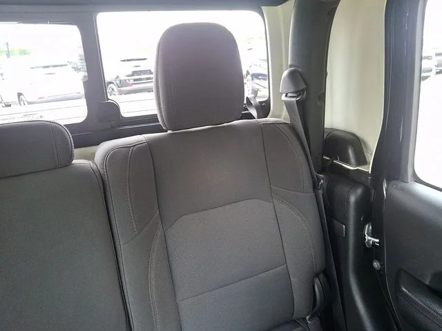 Used 2022 Black Jeep Sport image 20
