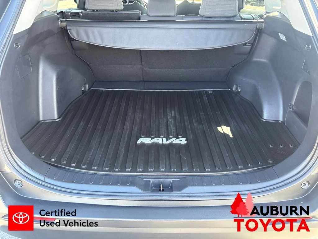Used 2020 Magnetic Gray Metallic Toyota XLE image 20