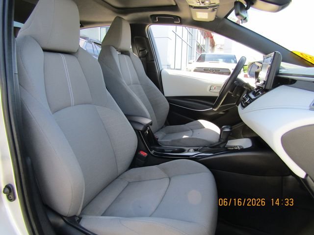 Certified Used 2022 Classic Silver Metallic Toyota SE image 30