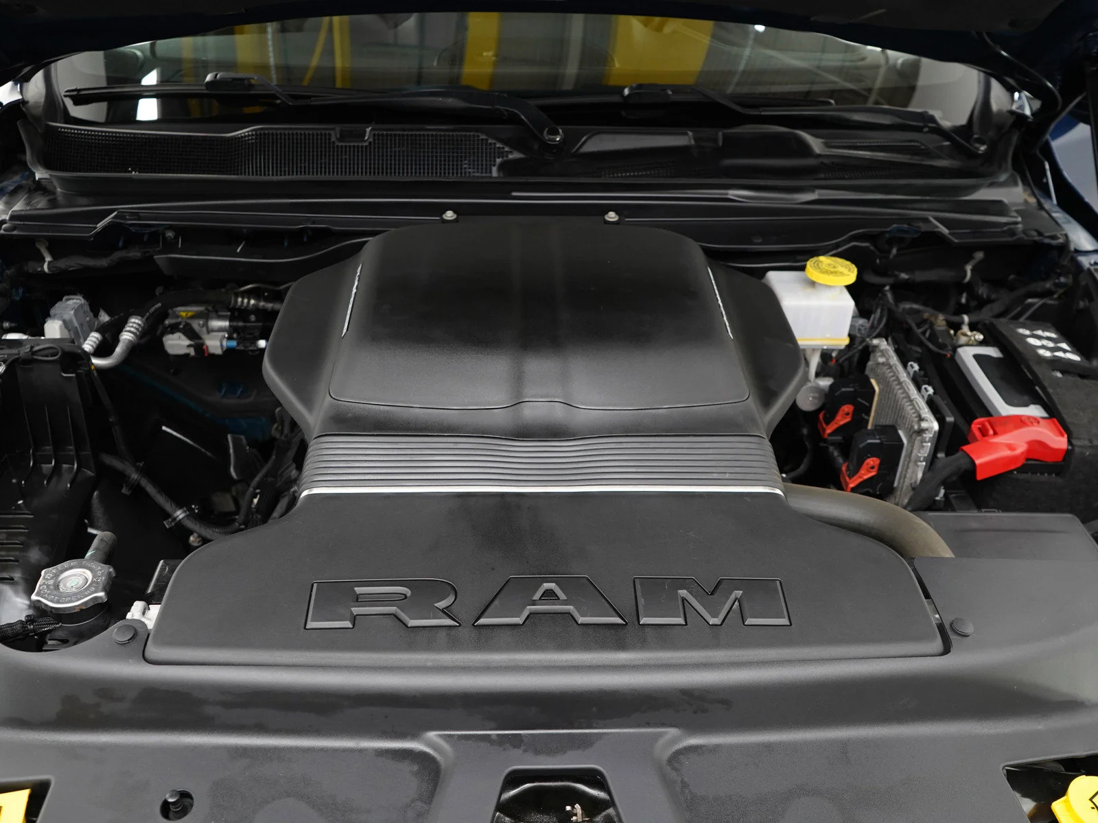 Used 2022 Patriot Blue Pearlcoat Ram Sport image 34