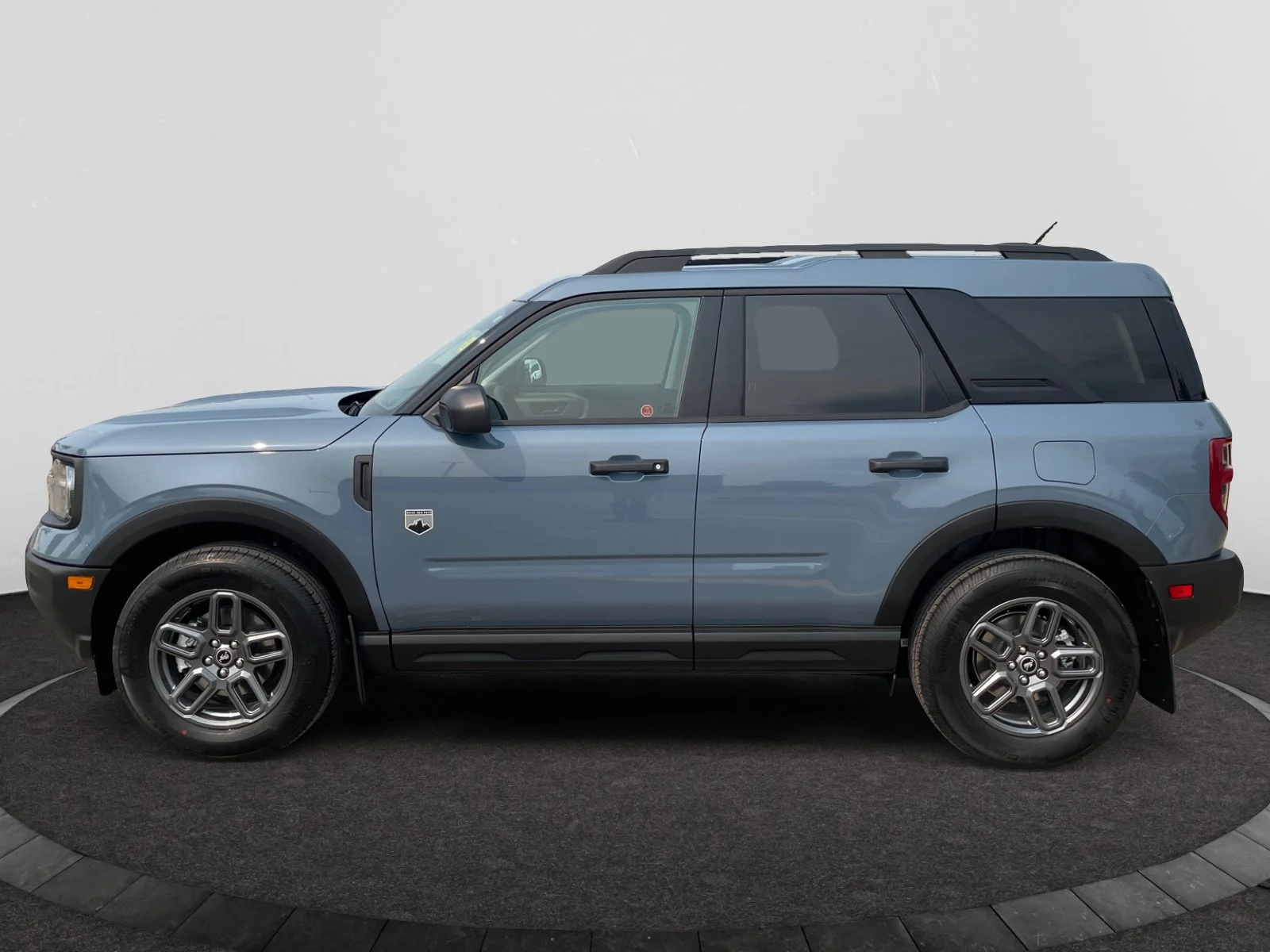 New 2026 Azure Grey Metallic Tri-Coat Ford Big Bend image 2
