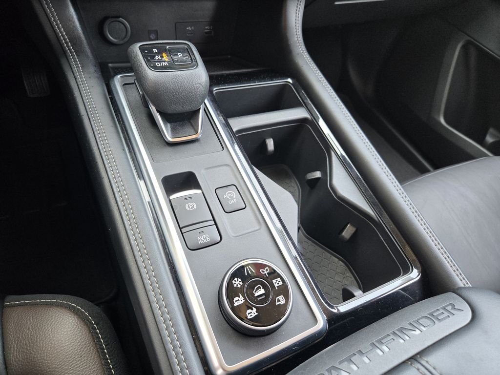 2023 Nissan Pathfinder Platinum - Photo 14