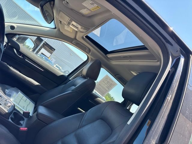 Used 2020 Black Mazda Grand Touring image 16