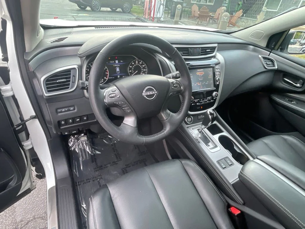 Certified Used 2024 White Nissan SL image 10