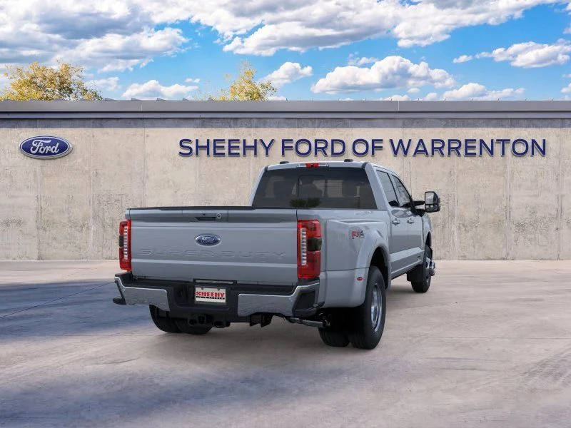 New 2026 Glacier Gray Metallic Tri-Coat Ford Lariat image 8