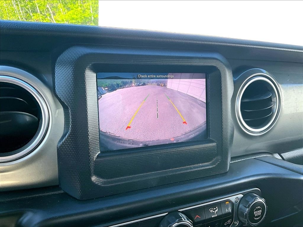 Used 2020 Black Clearcoat Jeep Unlimited Sahara image 15
