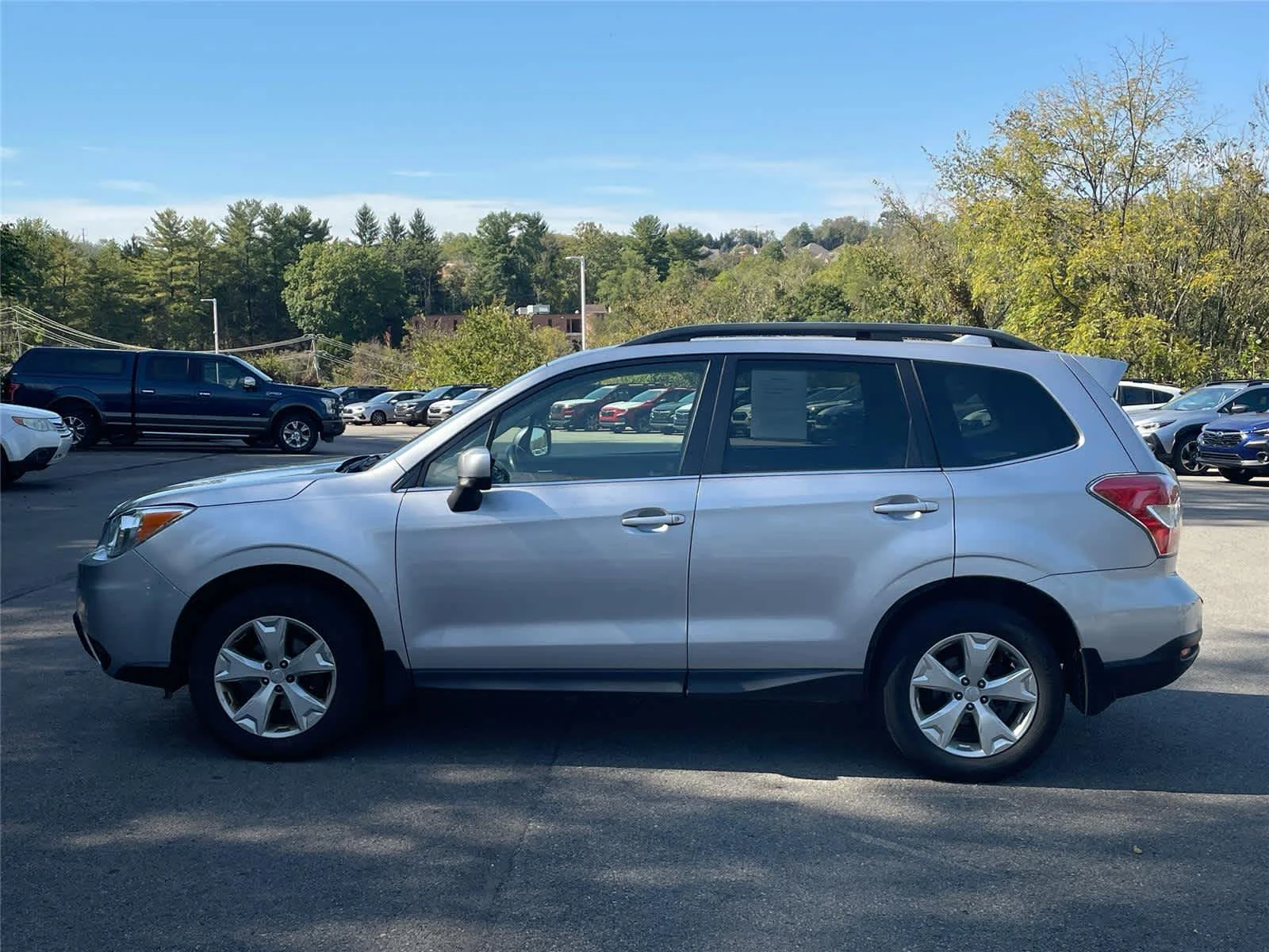 Used 2016 Ice Silver Metallic Subaru 2.5i Limited image 2