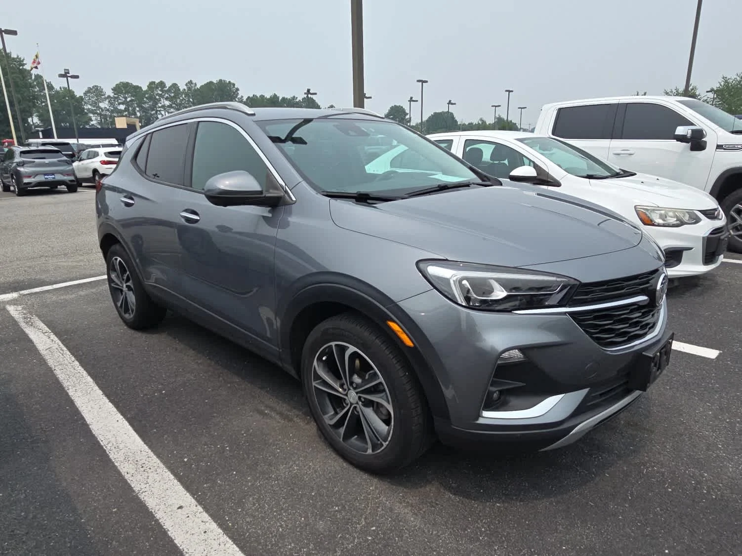 Used 2020 Satin Steel Metallic Buick Essence image 3