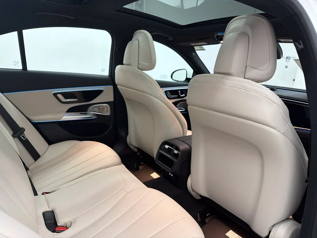 New 2027 White Mercedes-Benz E 350 image 26
