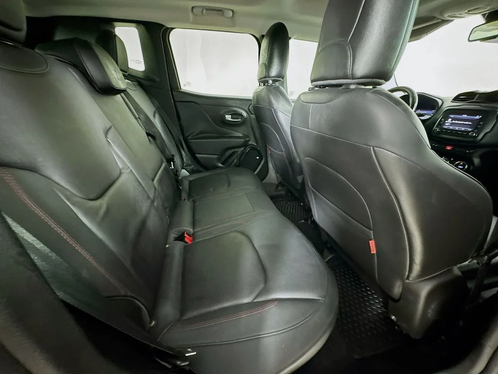 Used 2016 Jetset Blue Jeep Trailhawk image 32