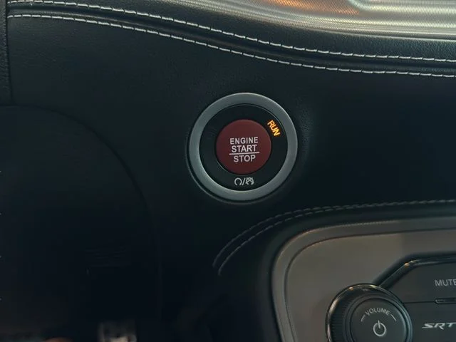 Used 2023 Black Dodge SRT Hellcat Jailbreak image 21