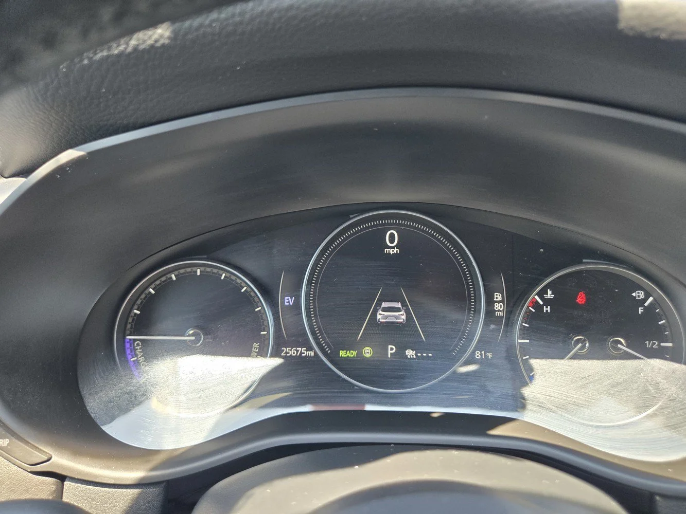 Used 2025 Wind Chill Pearl Mazda Premium Plus Package image 25
