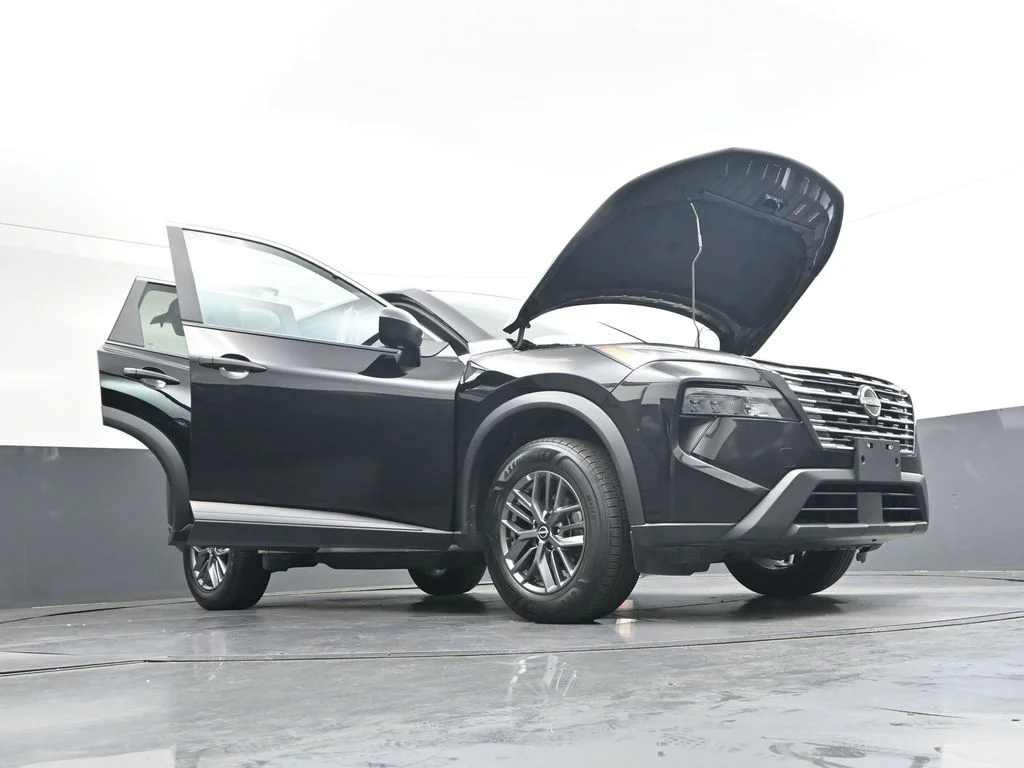 Used 2024 Black Nissan S image 46