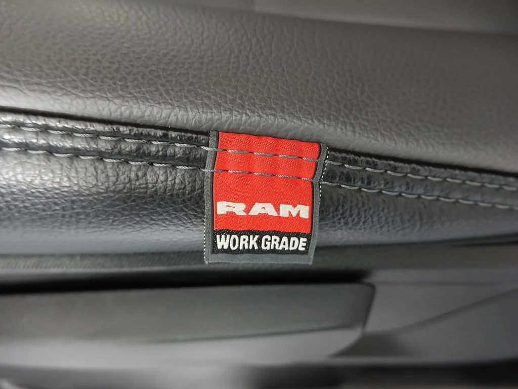 2024 RAM 3500 Tradesman - Photo 9