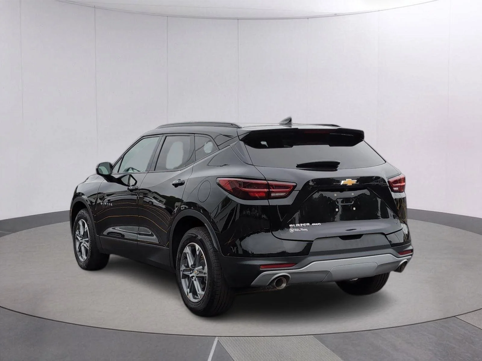 Used 2023 Black Chevrolet 3LT image 3