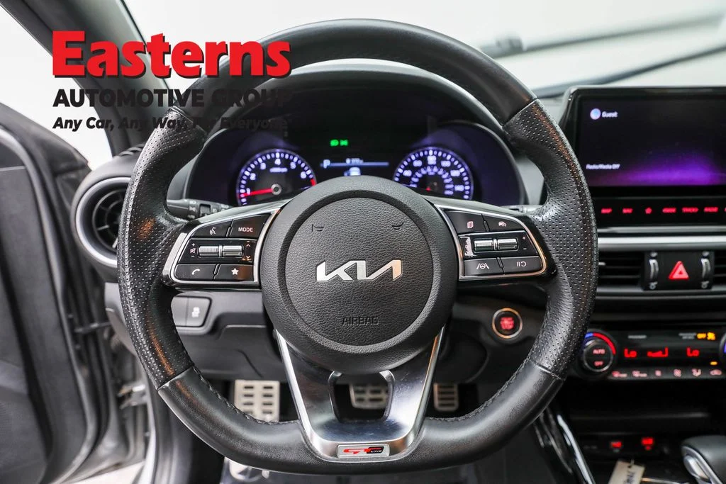 Used 2022 Gray Kia GT-Line image 10