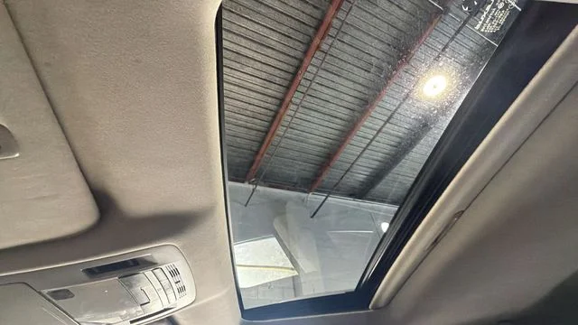Used 2012 Black Lexus 350 image 31