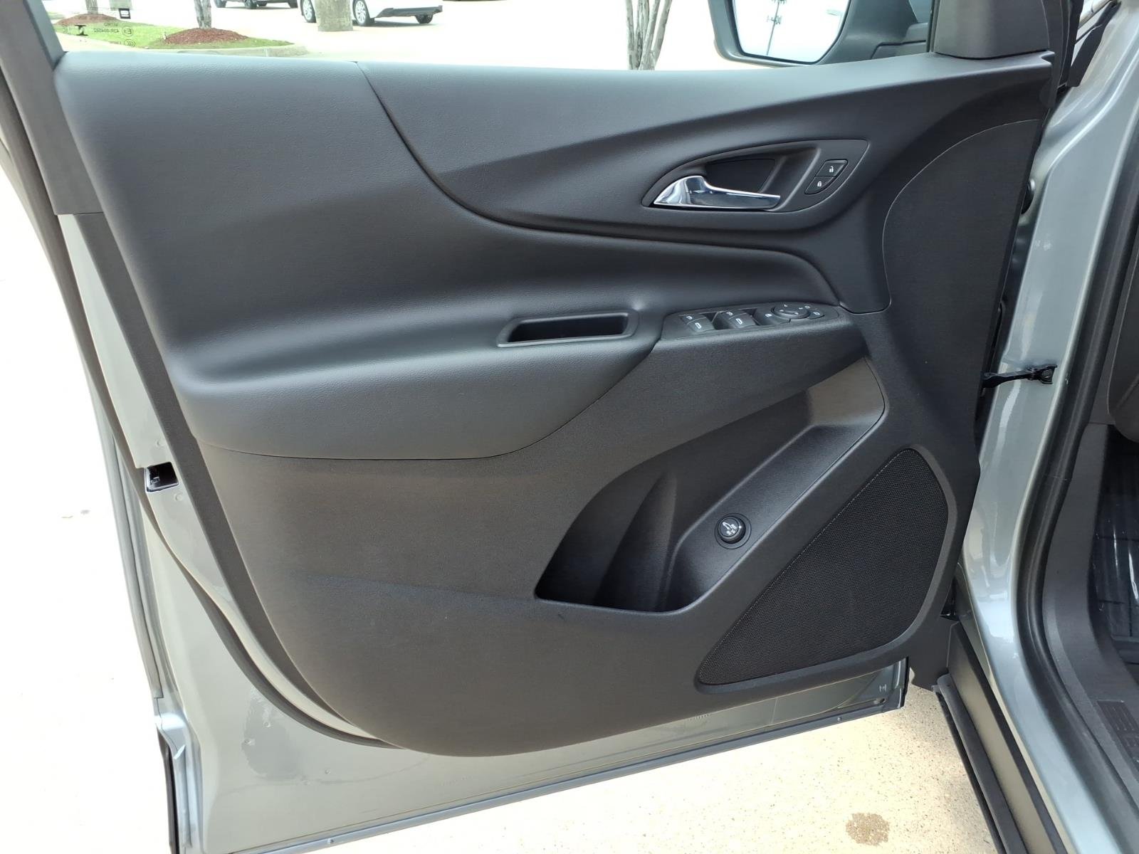 Used 2024 Sterling Gray Metallic Chevrolet LT image 19