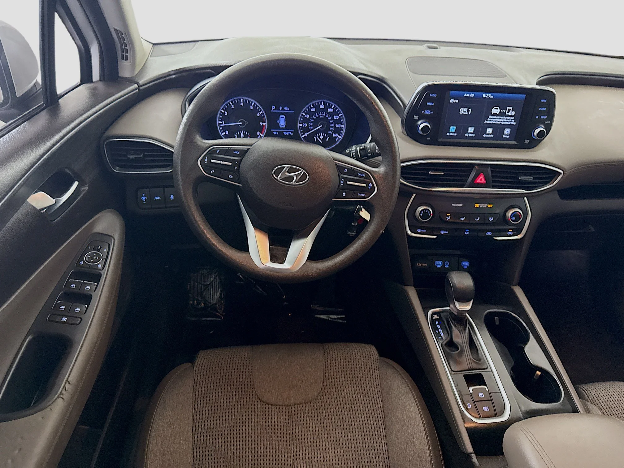 Used 2020 Quartz White Hyundai SE image 13