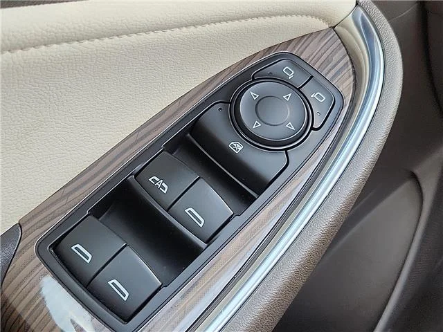 Used 2024 Tan Chevrolet 2LT image 19