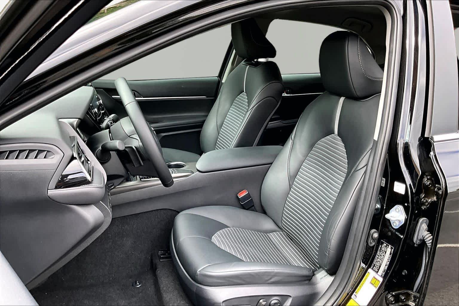 Used 2024 Midnight Black Metallic Toyota SE image 8