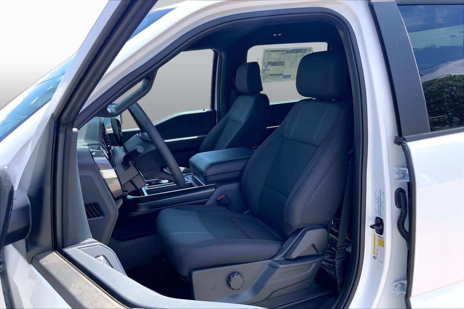 New 2026 Oxford White Ford STX® image 9