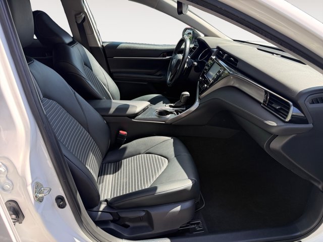 Used 2020 Super White Toyota SE image 19