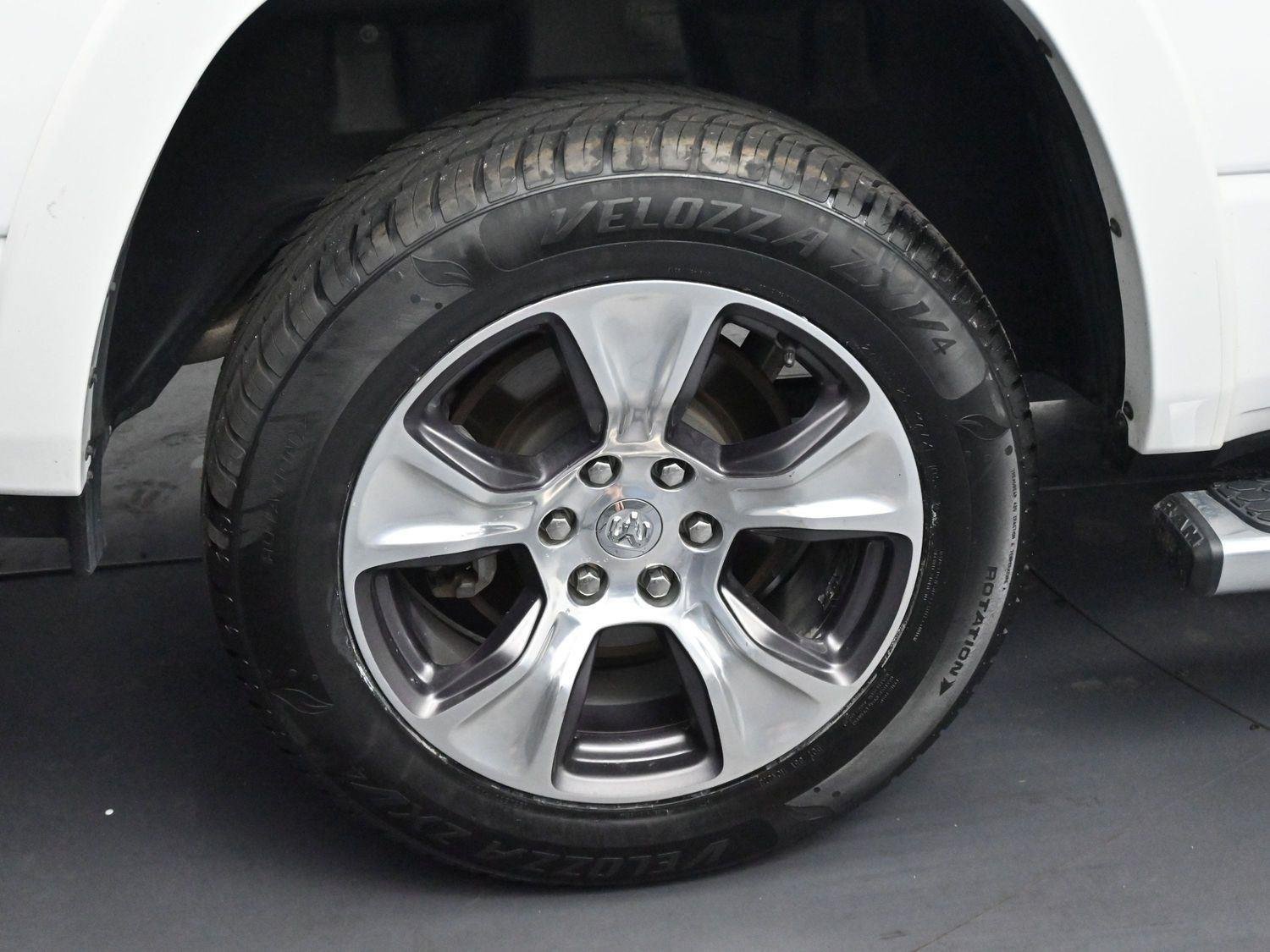Used 2022 Bright White Clearcoat Ram Laramie image 35