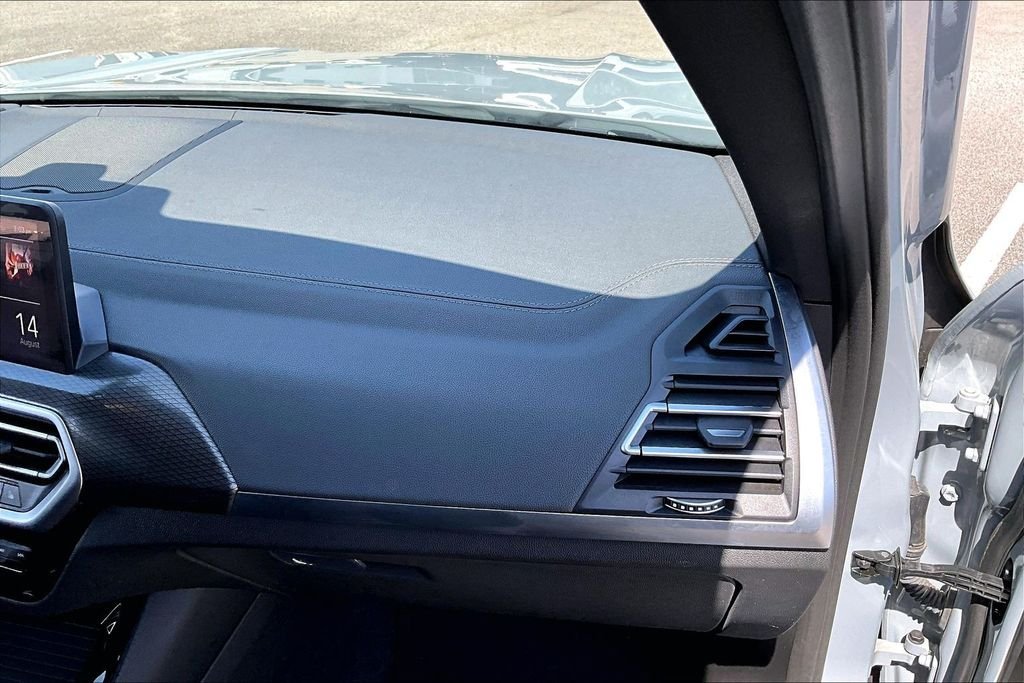 Used 2024 Gray BMW M40i image 23
