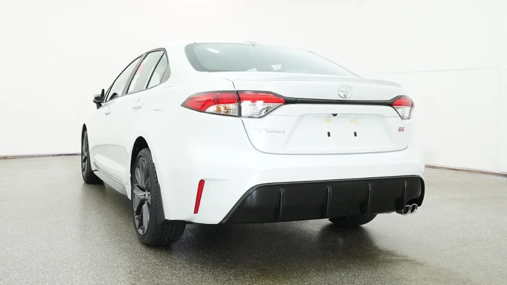 New 2026 Wind Chill Pearl Toyota SE image 14