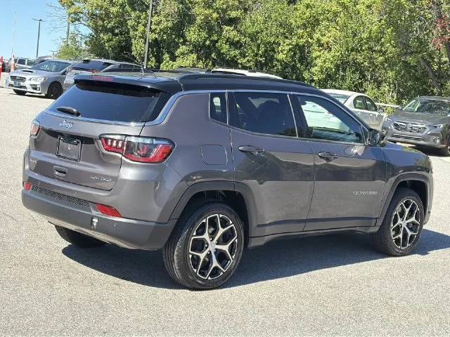 Used 2024 Gray Jeep Limited image 13
