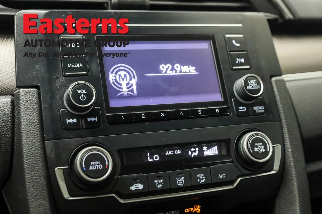 Used 2021 White Honda LX image 17