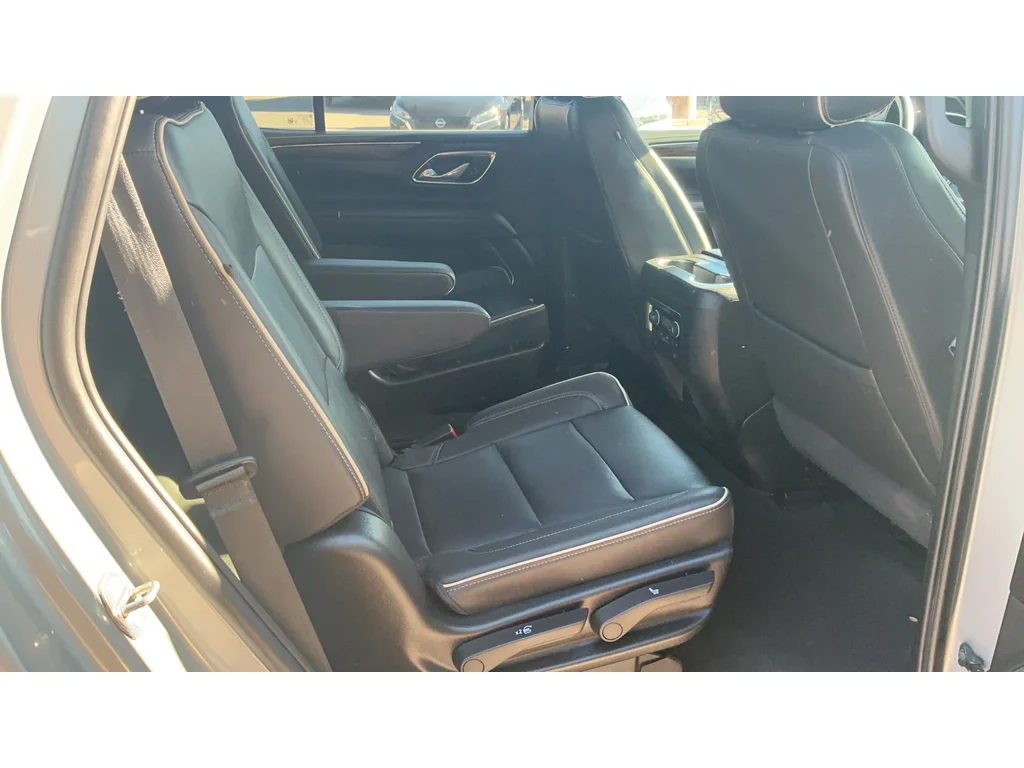 Used 2024 Sterling Gray Metallic Chevrolet Premier image 13