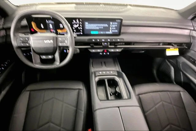 New 2027 Brown Kia X-Line EX image 6