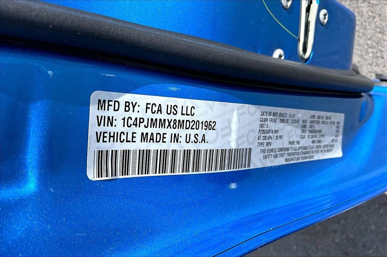 Used 2021 Hydro Blue Pearlcoat Jeep 80th Anniversary 4x4 image 21