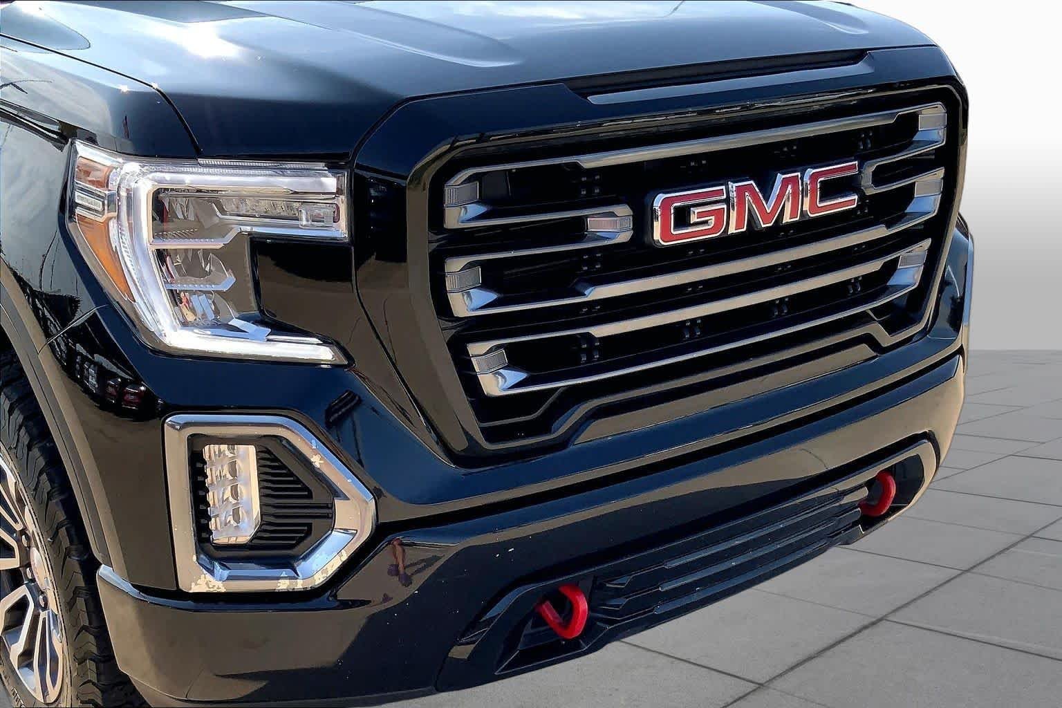 Used 2021 Ebony Twilight Metallic GMC AT4 image 29