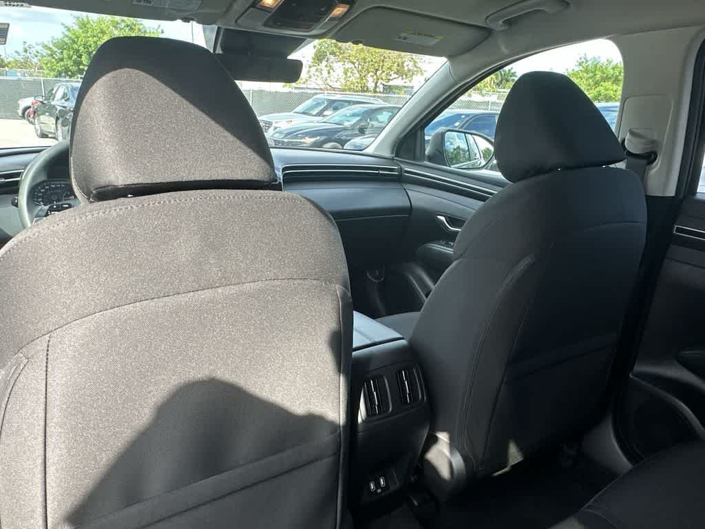 Used 2024 Titan Gray Hyundai SEL image 23