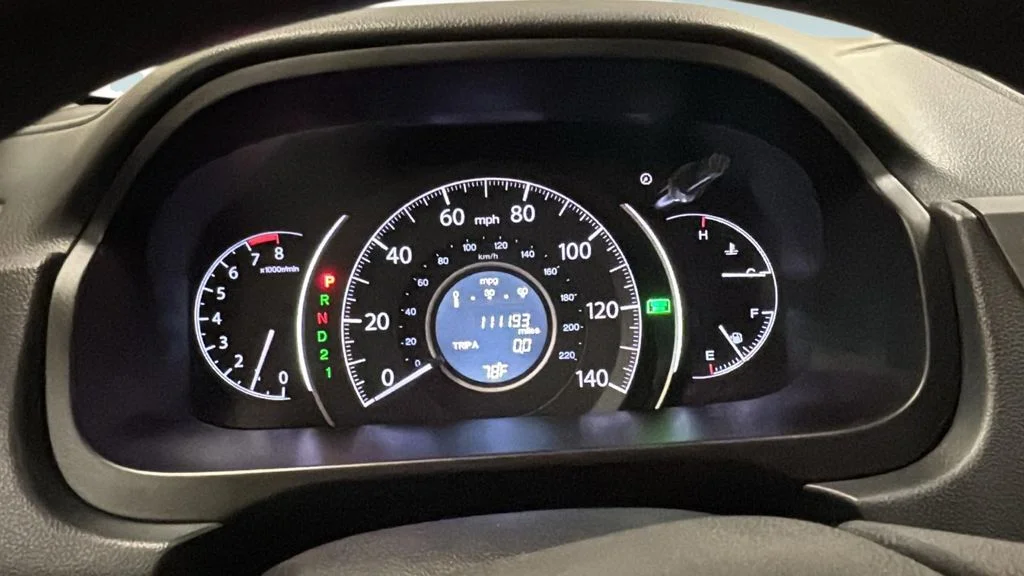 Used 2014 Silver Honda LX image 19