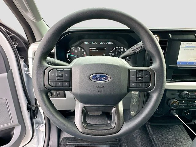 New 2026 Oxford White Ford XL image 7