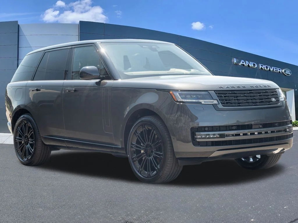 New 2026 Gray Land Rover SE image 3