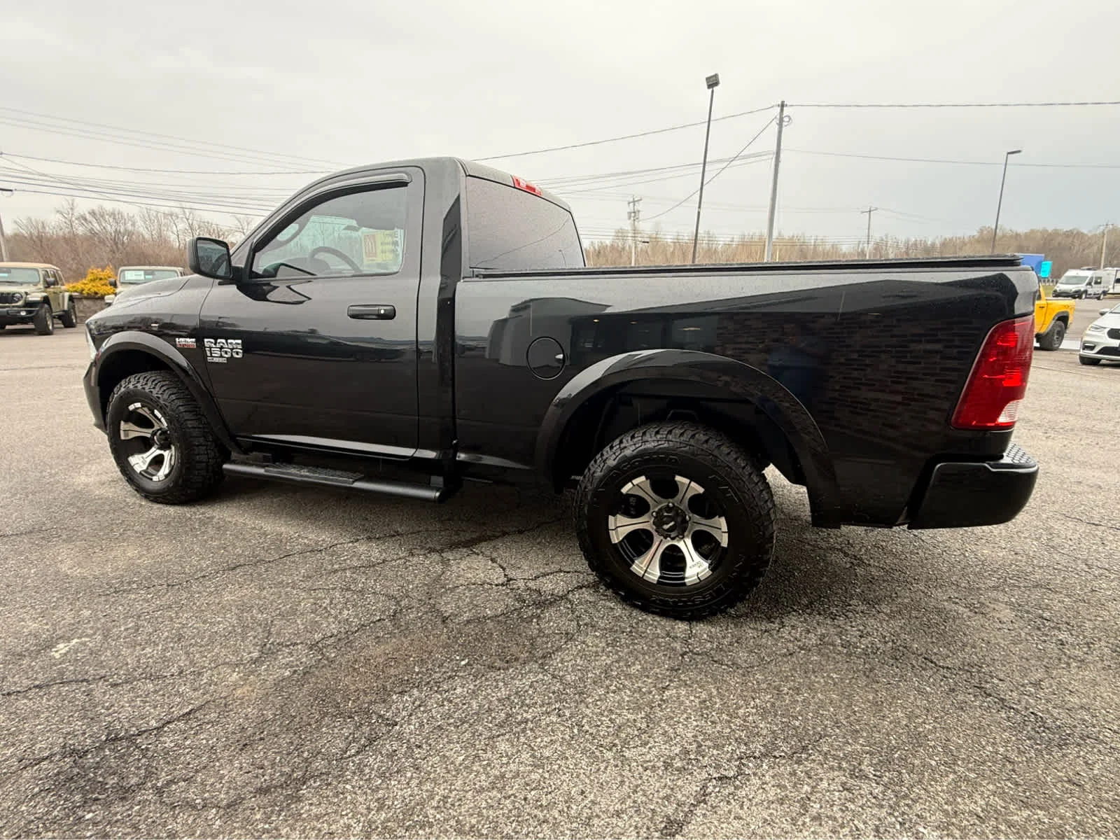 Used 2019 Brilliant Black Crystal Pearlcoat Ram Express image 6