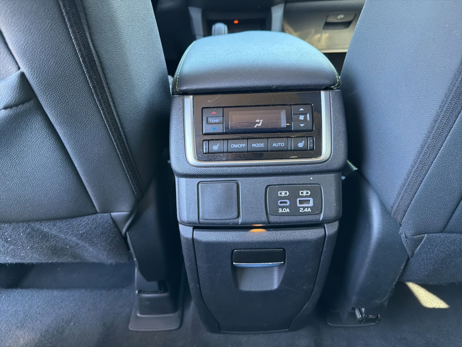 Used 2024 Blue Subaru Onyx Edition Limited 7-Passenger image 18