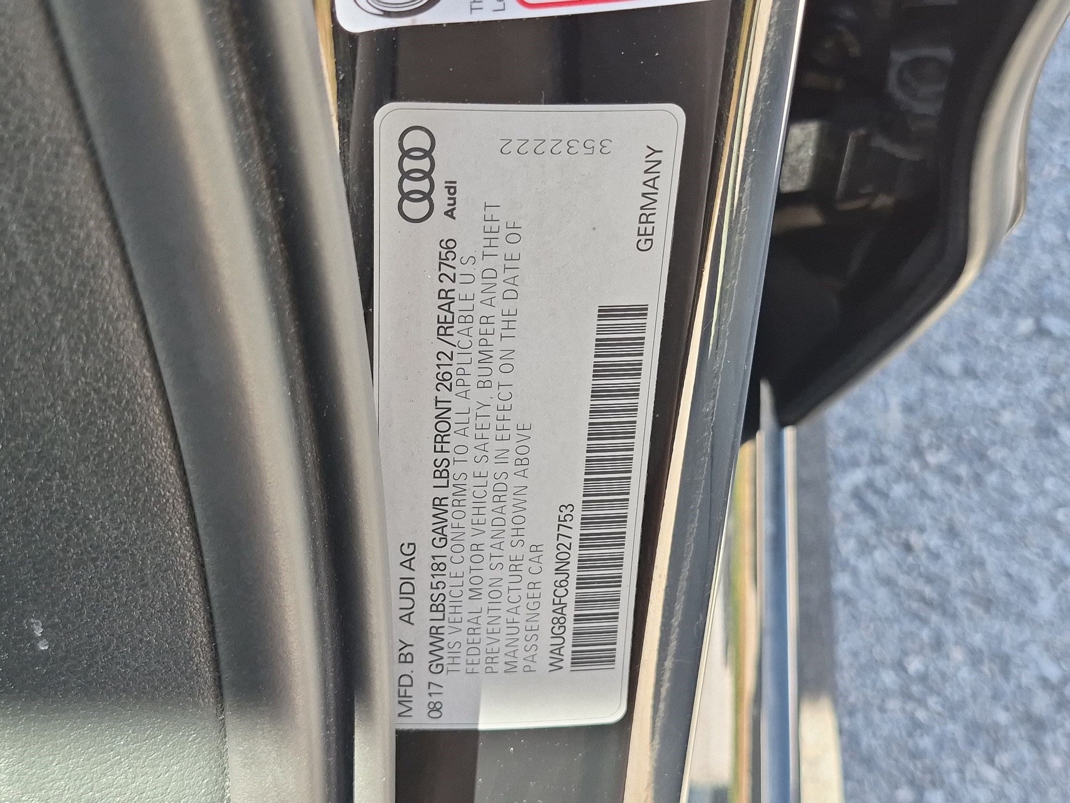 Used 2018 Brilliant Black Audi Premium Plus image 33