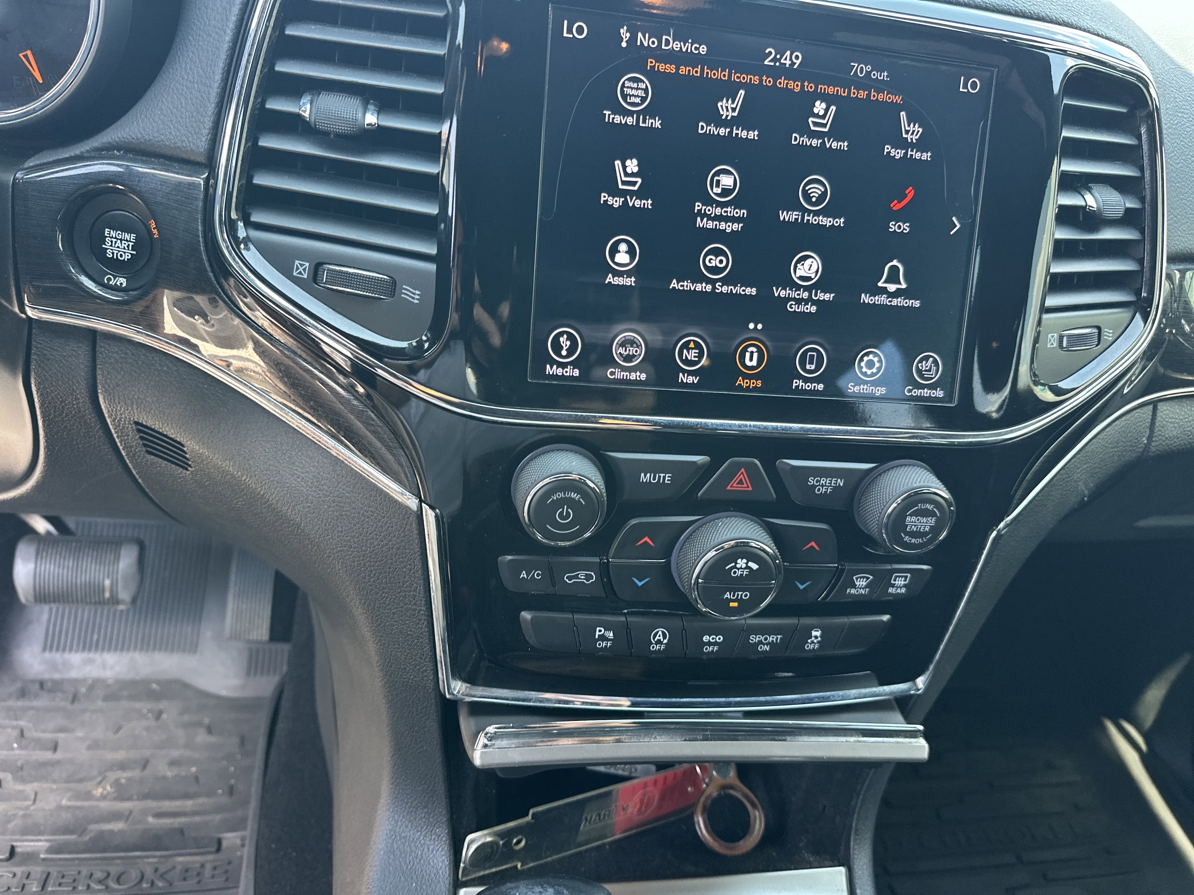 Used 2020 Bright White Clearcoat Jeep Trailhawk image 31