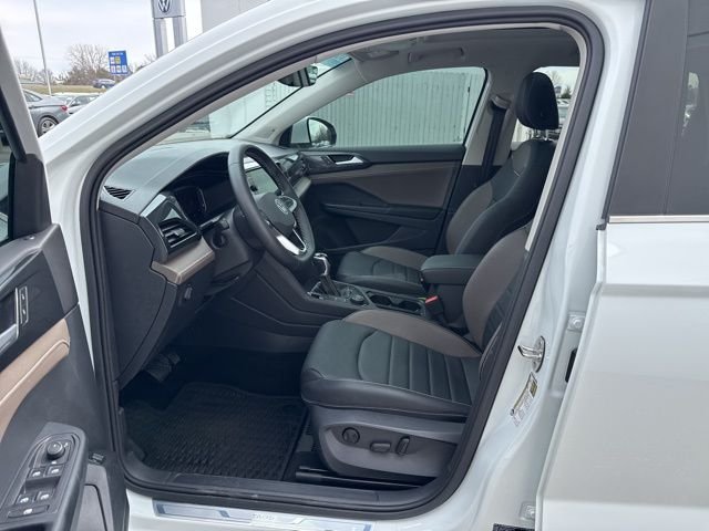 Certified Used 2023 Pure White Volkswagen 1.5T SEL image 11