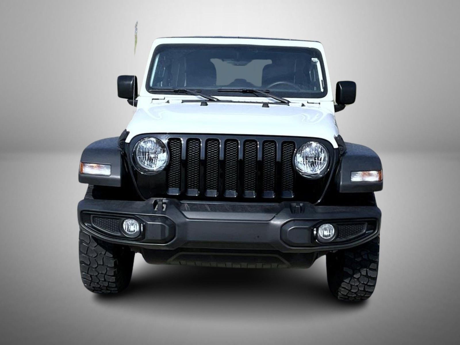 Used 2022 White Jeep Unlimited Willys image 2