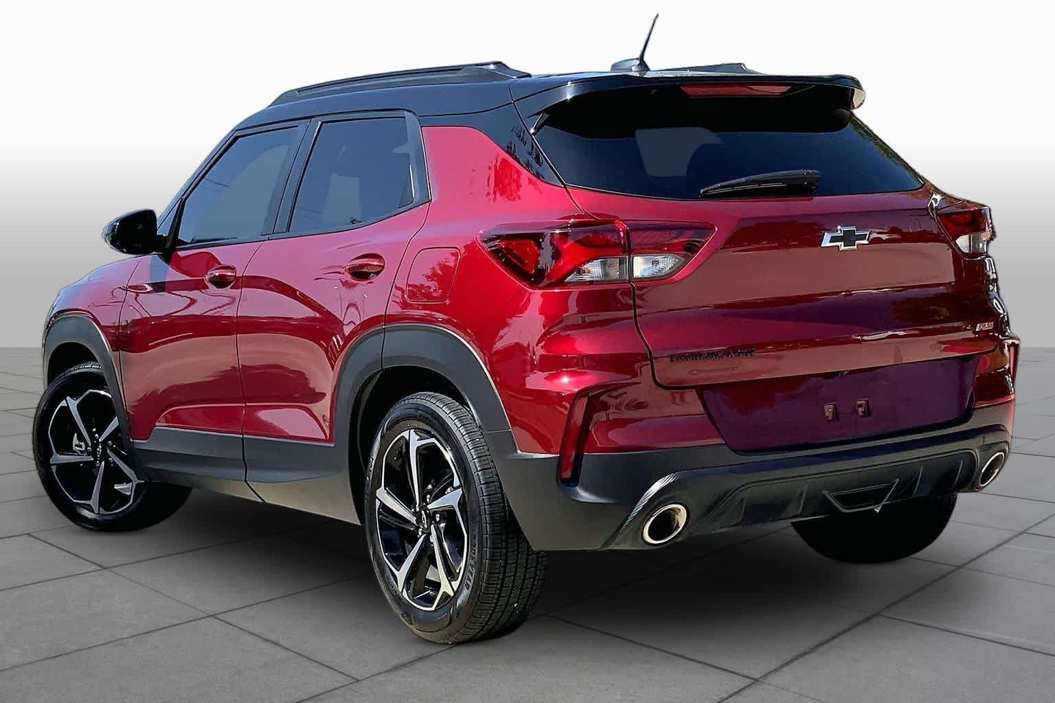 Used 2023 Crimson Metallic Chevrolet RS image 12