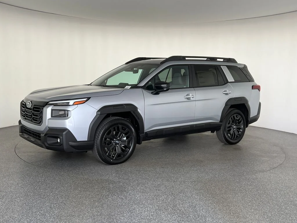 New 2026 ICE SILVER METALLIC Subaru Limited XT image 9